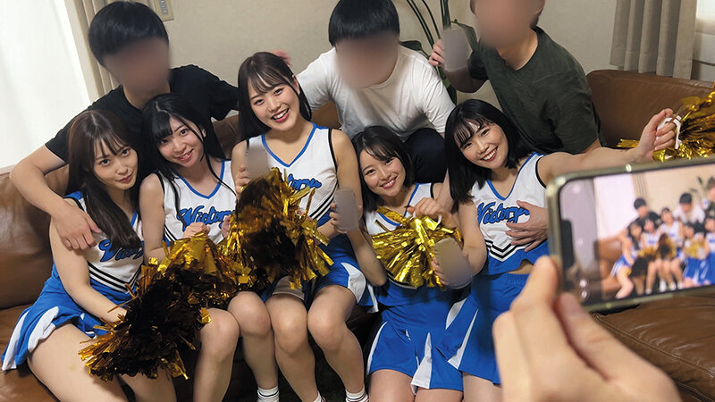 STSK-076 Super cute cheerleaders Cheerleading club training camp